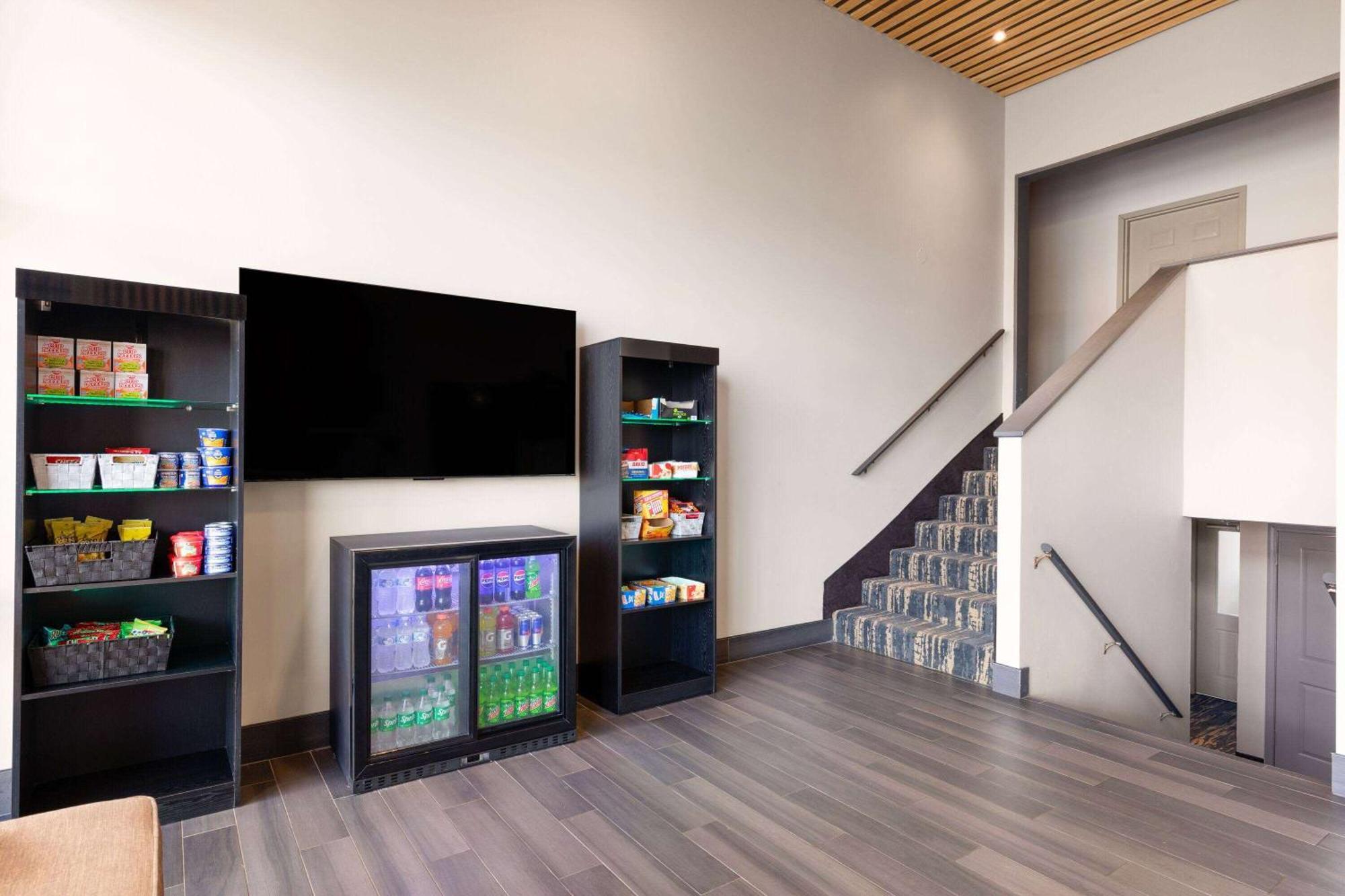 Ramada By Wyndham Studio Suites Dothan Buitenkant foto